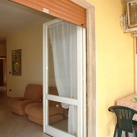 Lido Giudy Apartment